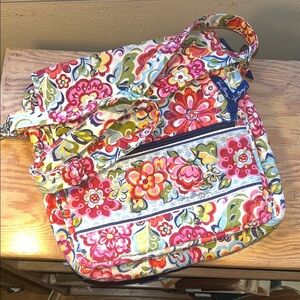 Vera Bradley Hope Garden Medium Crossbody Messenger Bag EUC‎